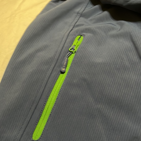 Ladies jacket - Picture 4 of 12